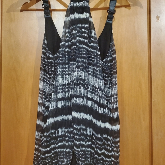 EUC GUESS Size Small Top - Picture 5 of 5